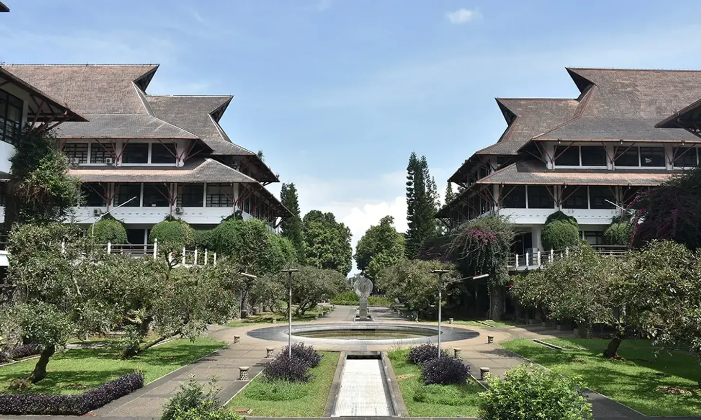 ITB Aula Barat campus building